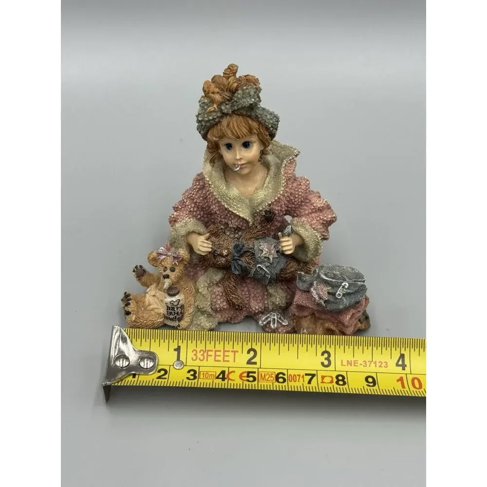 1997 Boyds Yesterday's Child Caitlin Emma & Edmund Diapering Baby 3525 No Box